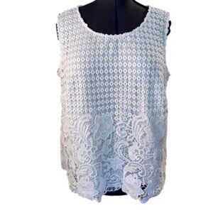 Talbots Women's Loose Lined Crochet Floral Pattern Sleeveless Blouse (Medium)